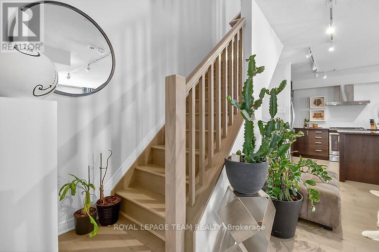 29283467/787-element-private/emerald-meadowstrailwest/ottawa/ontario/K2M0M7_28