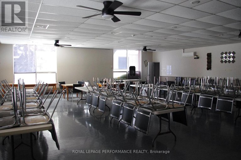 29371242/309-665-bathgate-drive/carson-meadows/ottawa/ontario/K1K3Y4_30