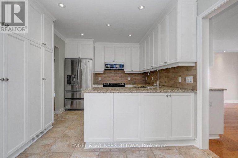 29162834/25-bittern-court/rockcliffe/ottawa/ontario/K1L8K9_17