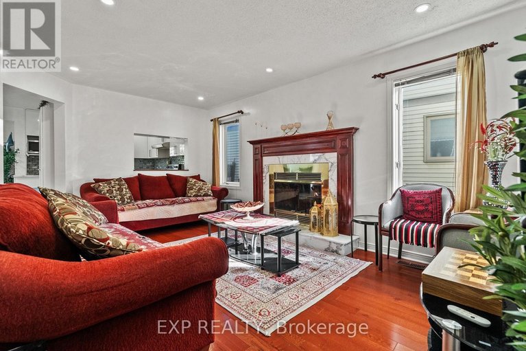 29638664/1582-blohm-drive/hunt-club-park/ottawa/ontario/K1G5K4_18