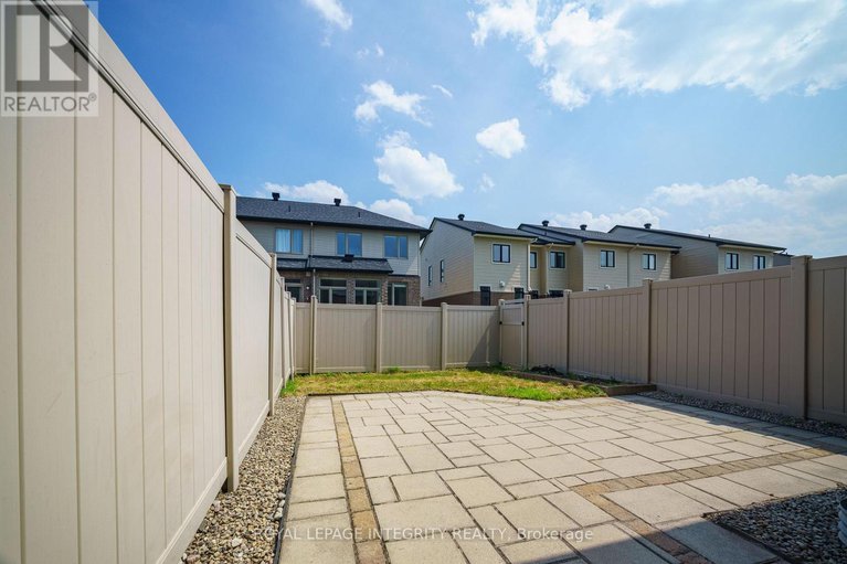 28652638/216-cooks-mill-crescent/riverside-south/ottawa/ontario/K1V2N1_40