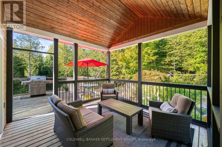 29662330/3124-mcdonalds-corners-road-road/lanark-highlands-dalhousie-twp/lanark-highlands/ontario/K0G1K0_37