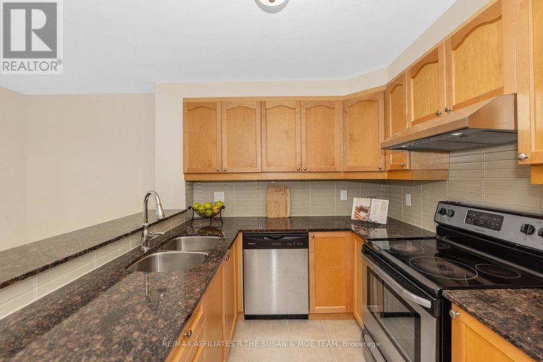 28578921/503-coldwater-crescent/emerald-meadowstrailwest/ottawa/ontario/K2M0J4_9