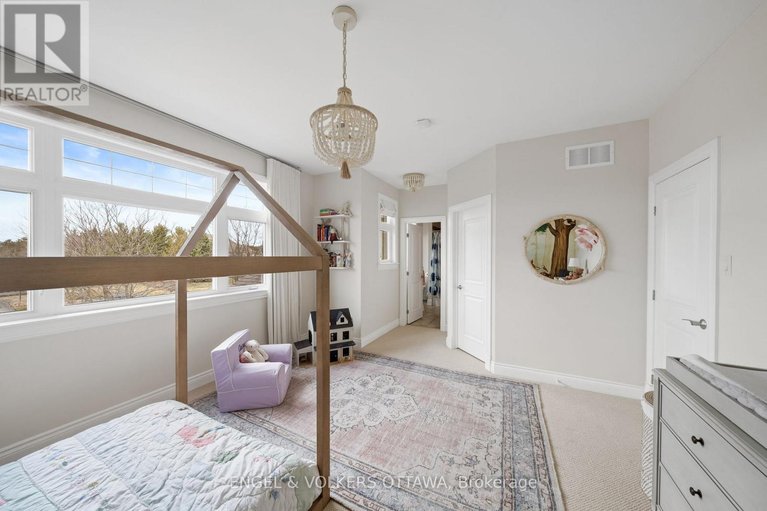 29591941/5796-longhearth-way/manotick-east-to-manotick-station/ottawa/ontario/K4M1M1_34