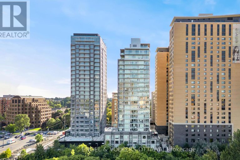 28144696/807-111-champagne-avenue-s/west-centre-town/ottawa/ontario/K1S5V3_21