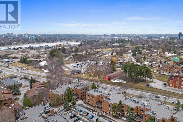 28310717/11-253-botanica-private/civic-hospital/ottawa/ontario/K1Y4P8_41