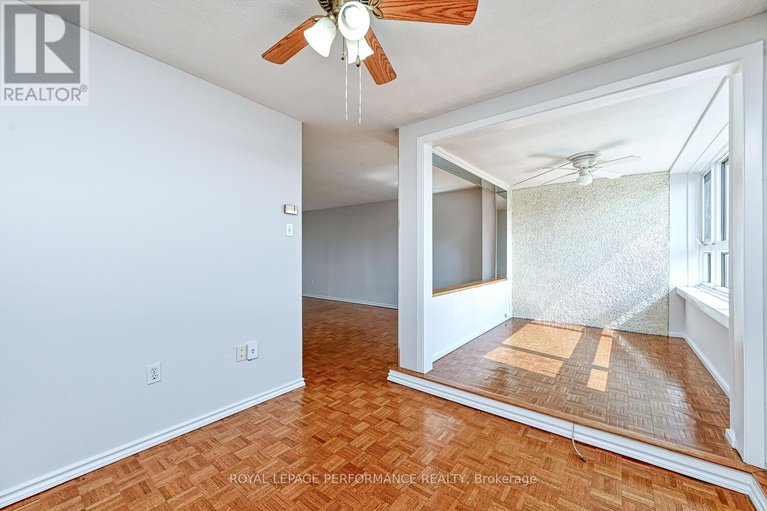 28889215/607-1356-meadowlands-drive-e/borden-farmstewart-farmcarleton-heightsparkwood-hills/ottawa/ontario/K2E6K6_17