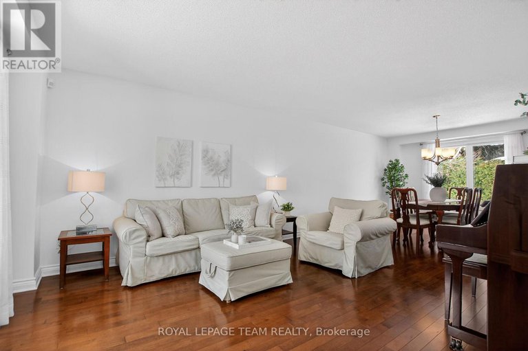 29446611/22-renshaw-avenue/stittsville-central/ottawa/ontario/K2S1G9_12