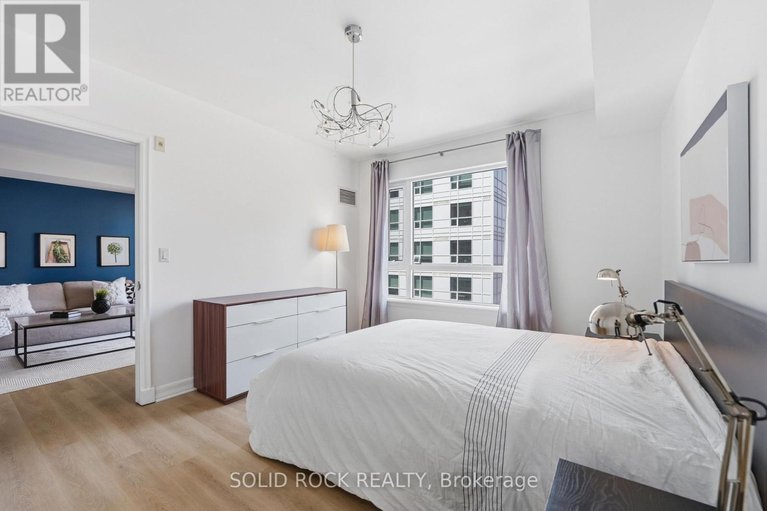 29649227/910-200-besserer-street/sandy-hill/ottawa/ontario/K1N0A7_29