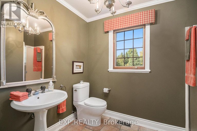 29689422/1919-clark-road/clarencerockland-twp/clarence-rockland/ontario/K4K1K7_18