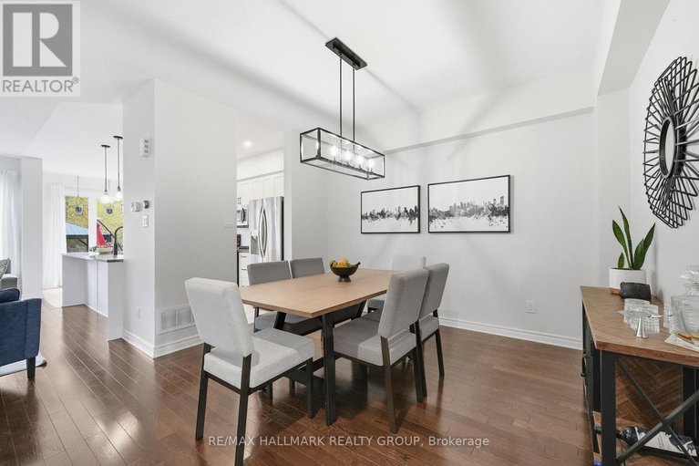 29025687/314-melodie-street/mer-bleuebradley-estatesanderson-park/ottawa/ontario/K1W0H9_6