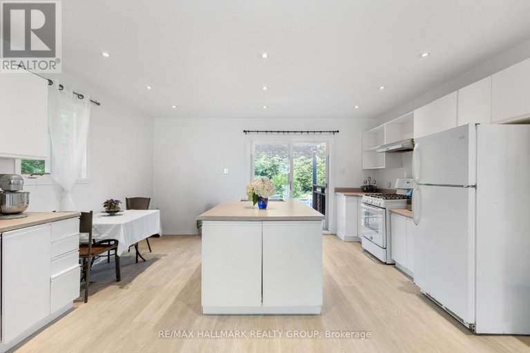 29448919/3838-kenyon-dam-road/north-glengarry-kenyon-twp/north-glengarry/ontario/K0C1A0_74