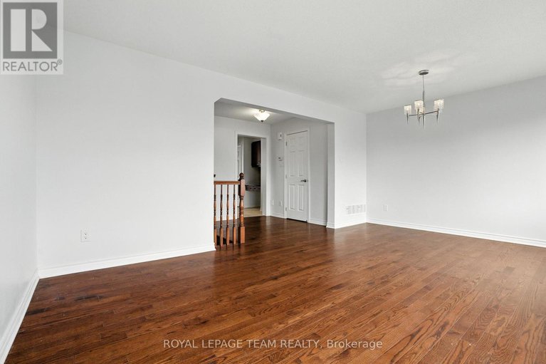 28607795/495-coldwater-crescent/emerald-meadowstrailwest/ottawa/ontario/K2M0J4_12