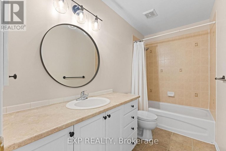 28558180/54-huntcliff-place/strandherd/ottawa/ontario/K2G6Z9_28