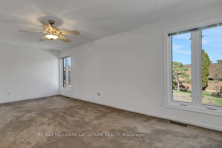 29638874/46-890-cahill-drive-w/hunt-club/ottawa/ontario/K1V9A4_16