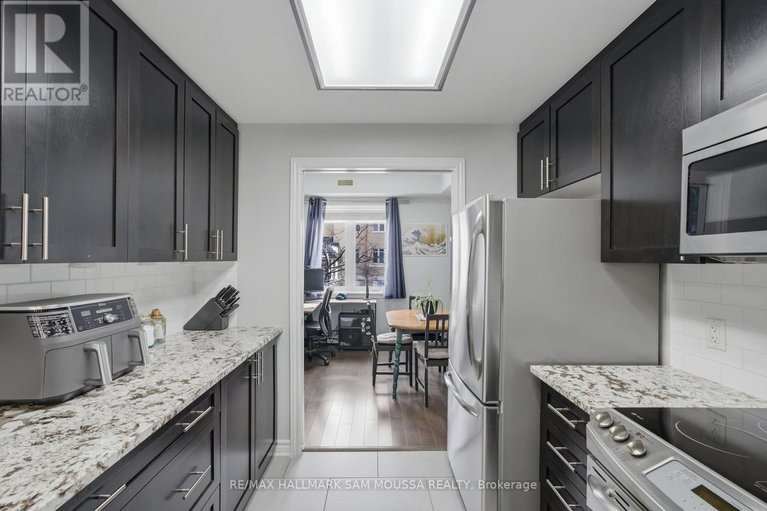 29579801/c-57-tayside-private/longfields/ottawa/ontario/K2J2T3_16