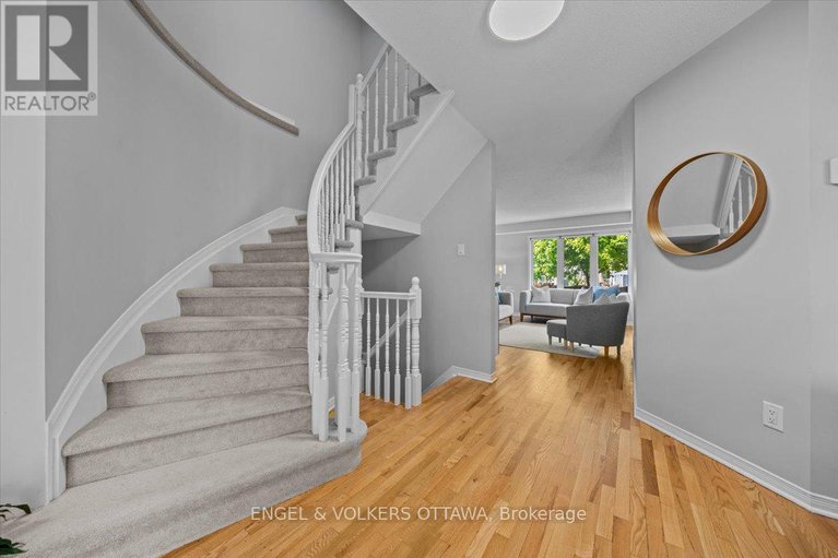 28652467/107-redpath-drive/pheasant-run/ottawa/ontario/K2G6K4_11