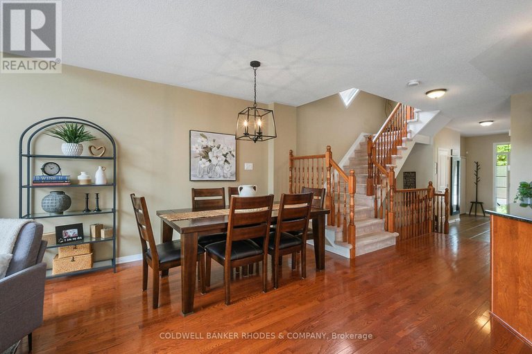 29079890/175-destiny-private/fallingbrookgardenway-south/ottawa/ontario/K4A0K6_6