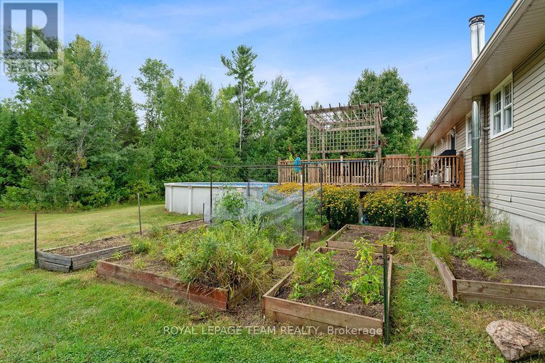 28819602/299-golf-club-road/mcnabbraeside-twps/mcnabbraeside/ontario/K0A1G0_39