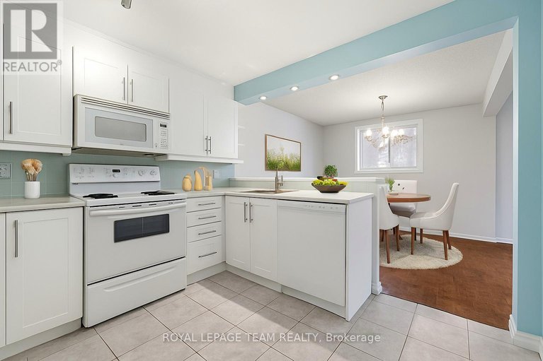 29119927/54-227-ridgepark-private/meadowlandscrestview/ottawa/ontario/K2G1H1_19