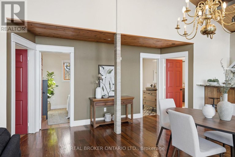 29049666/1303-hilly-lane/north-grenville-twp-kemptville-east/north-grenville/ontario/K0G1J0_19