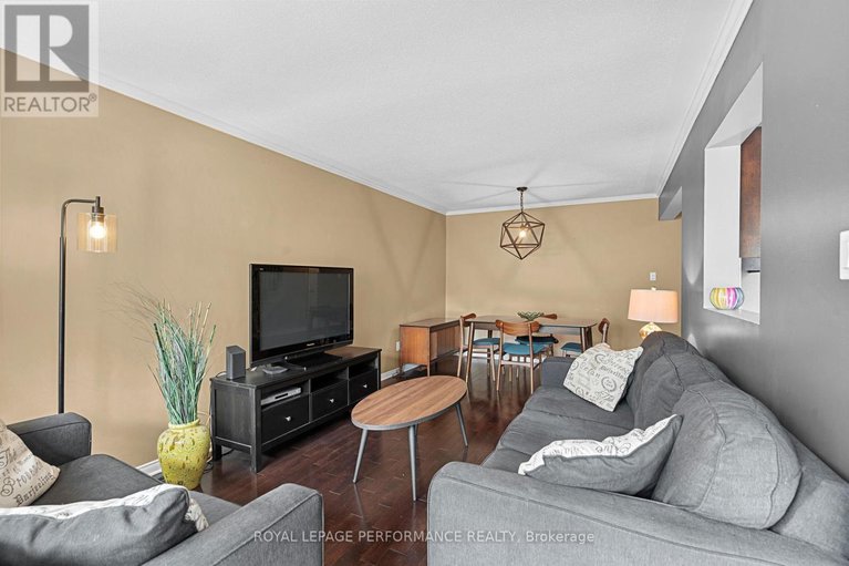28784183/122-osnabrook-private/stonebridge/ottawa/ontario/K2J0G8_10