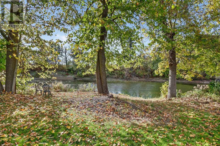 28956682/5228-mclean-crescent/manotick-long-island-nicholls-island/ottawa/ontario/K4M1G2_25