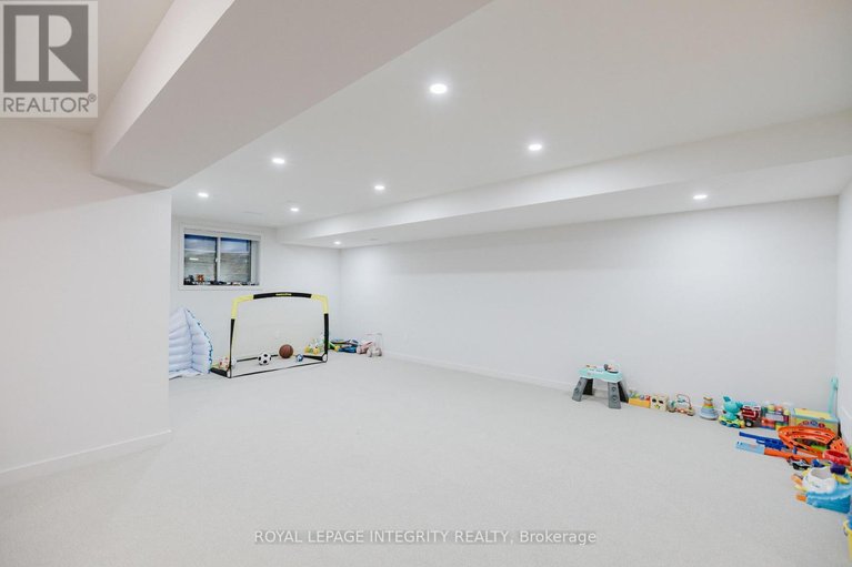 29495851/900-chipping-circle/riverside-southgloucester-glen/ottawa/ontario/K4M0E7_37