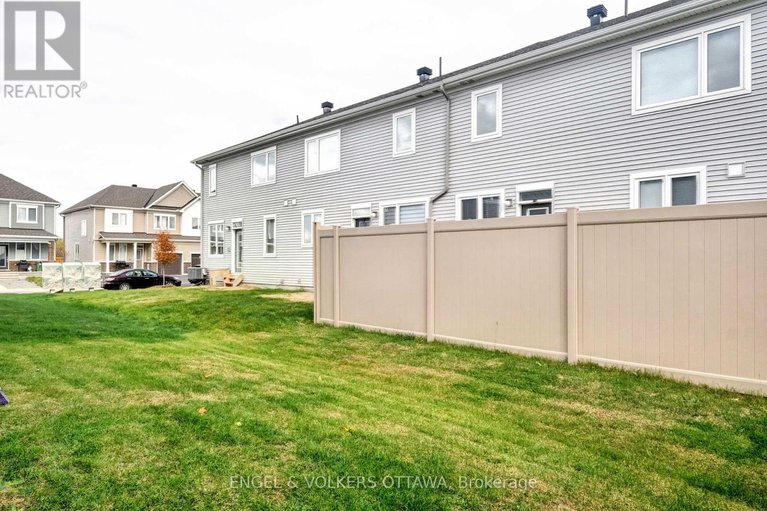 29609510/305-lamarche-avenue/orleans-village/ottawa/ontario/K1W0M6_29