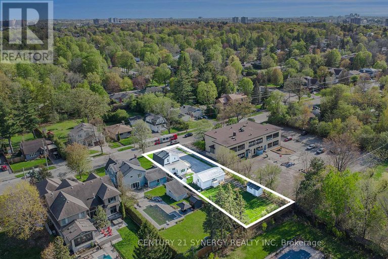 28332843/453-pleasant-park-road/alta-vistafaircrest-heights/ottawa/ontario/K1H5M9_42