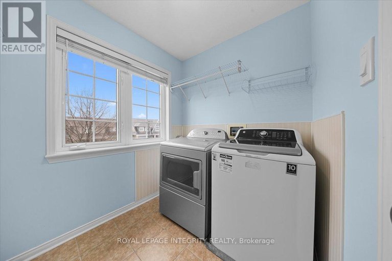 29623181/236-wabiskaw-private/stonebridge/ottawa/ontario/K2J0E5_30