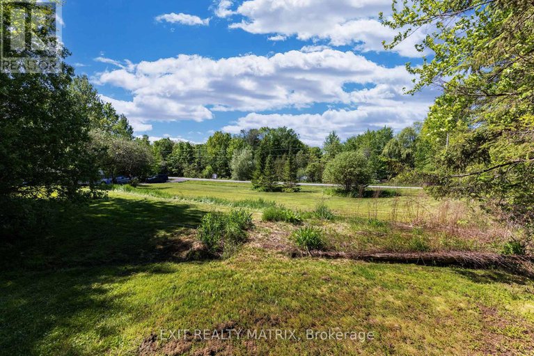 28384633/7962-parkway-road/osgoode-twp-north-of-reg-rd-6/ottawa/ontario/K0A2P0_6