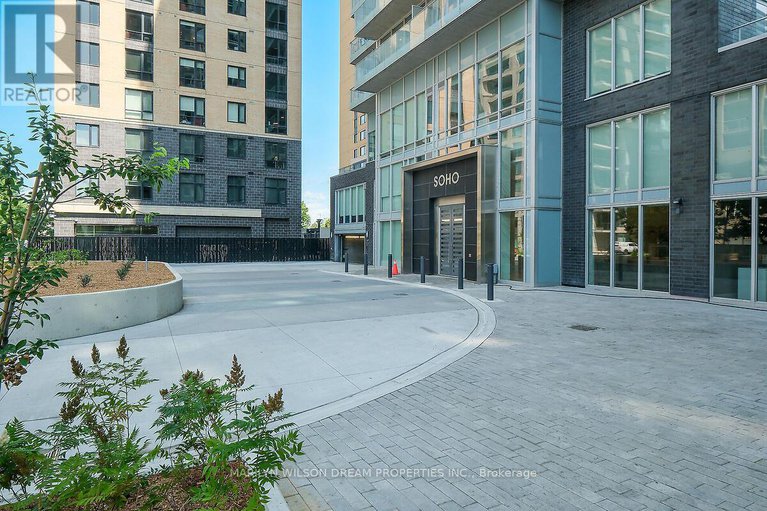 28560756/1101-111-champagne-avenue-s/west-centre-town/ottawa/ontario/K1S5V3_3