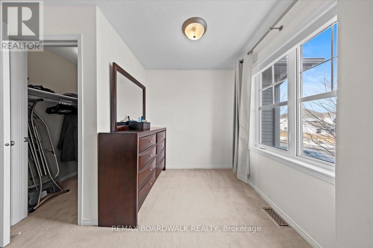 29448324/783-cobble-hill-drive/cedargrovefraserdale/ottawa/ontario/K2J0C3_49