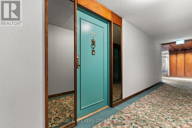 28939396/1006-2951-riverside-drive/mooneys-bayriverside-park/ottawa/ontario/K1V8W6_5
