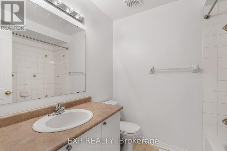 29270369/44-tobermory-crescent/morgans-grantsouth-march/ottawa/ontario/K2K3M4_22