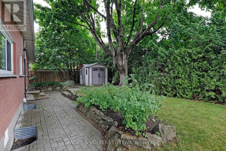 28561500/919-bermuda-avenue/carson-meadows/ottawa/ontario/K1K0V8_36