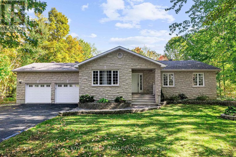 28943379/3309-wild-cherry-drive/osgoode/ottawa/ontario/K0A2W0_1