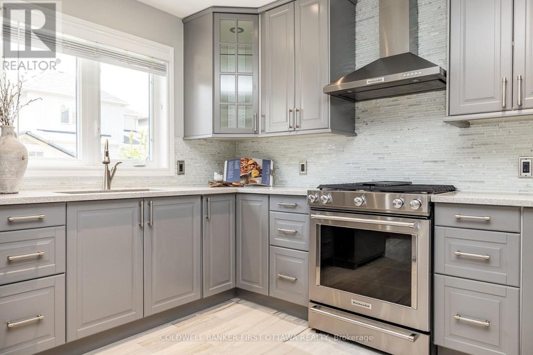 28387393/738-tramontana-place/stittsville-north/ottawa/ontario/K2S0E7_15