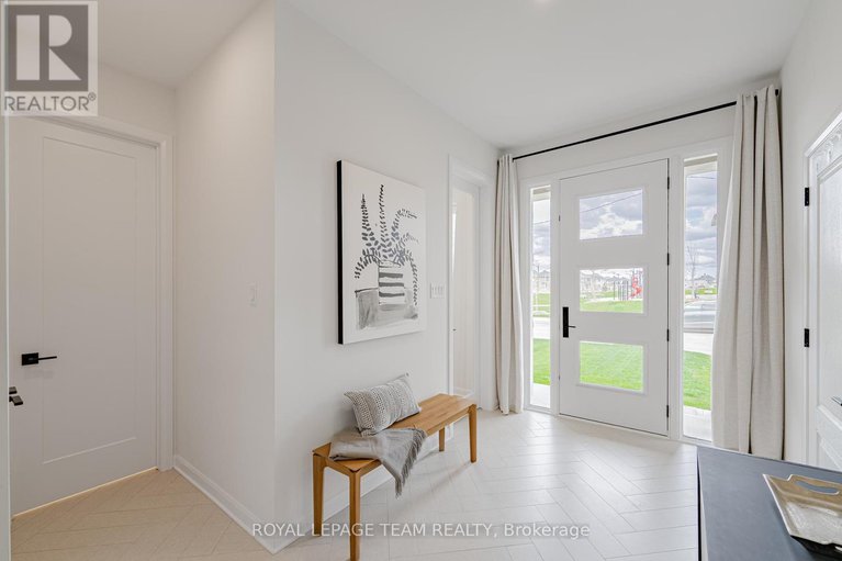 28284259/2055-wanderer-avenue/mahogany-community/ottawa/ontario/K4M0W9_3