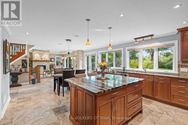 28485285/24-doris-avenue/blossom-parkkemp-parkfindlay-creek/ottawa/ontario/K1T3W8_10