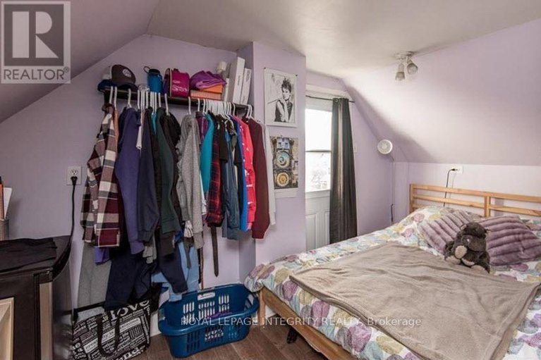 29010809/521-chapel-street/sandy-hill/ottawa/ontario/K1N8A1_10