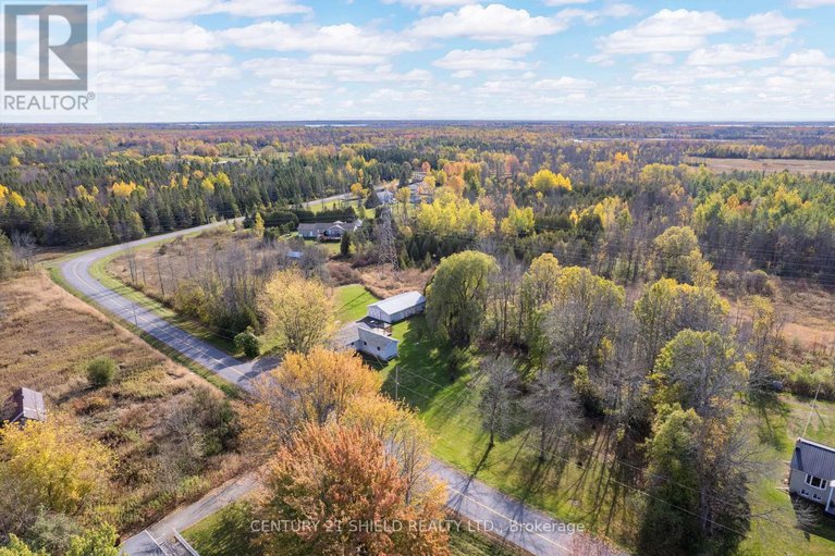 29018476/14276-dafoe-road/south-stormont-osnabruck-twp/south-stormont/ontario/K0C1M0_36