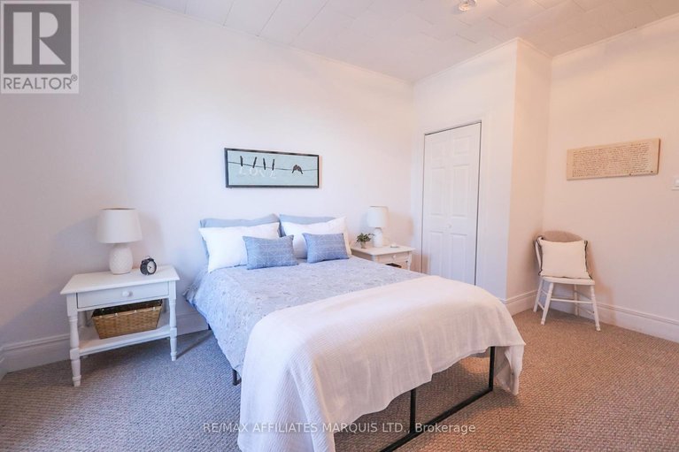 29658409/11-elgin-street-e/alexandria/north-glengarry/ontario/K0C1A0_24