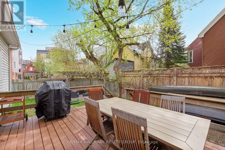 28281050/396-daly-avenue/sandy-hill/ottawa/ontario/K1N6H2_49