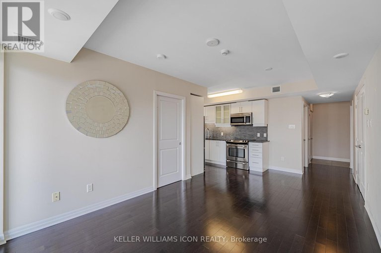 28671407/2209-195-besserer-street/sandy-hill/ottawa/ontario/K1N0B6_9