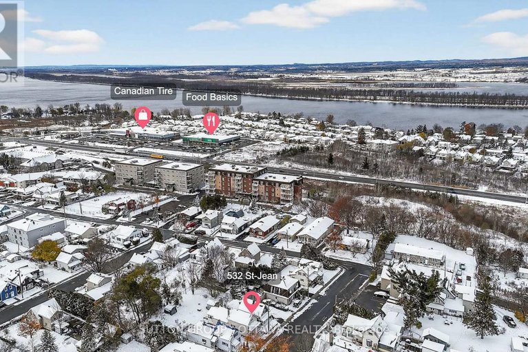 29102414/532-st-jean-street/town-of-rockland/clarence-rockland/ontario/K4K1K6_11
