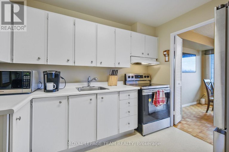 28802075/209-265-poulin-avenue/britannia/ottawa/ontario/K2B7Y8_9