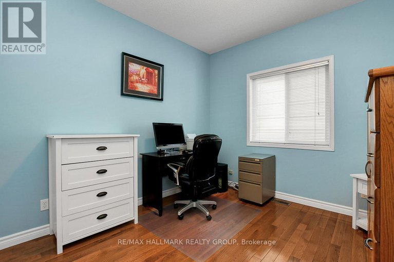 28826972/343-quartz-avenue/town-of-rockland/clarence-rockland/ontario/K4K0A2_27