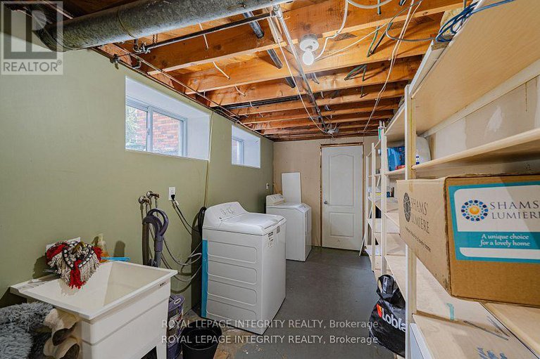 28733956/1695-gage-crescent-n/bel-air-heights/ottawa/ontario/K2C0Z7_39